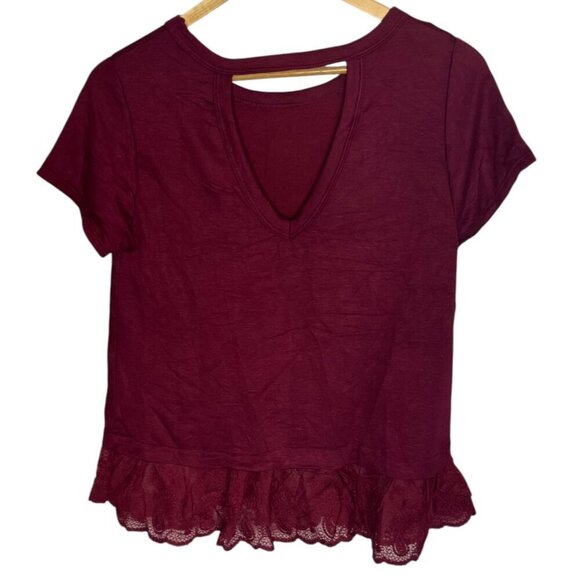 June & Ivy‎ Size S Peplum Lace Trim Blouse Wine Red Romantic Elevated Basic New - Picture 3 of 6